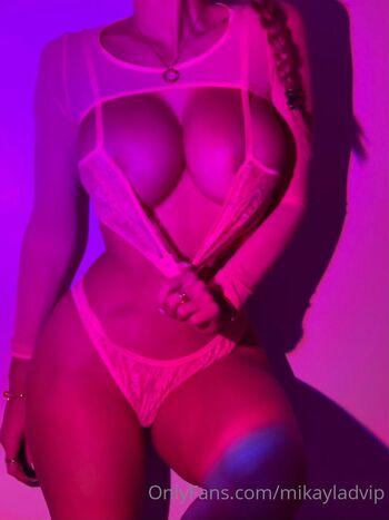 Full leaked Mikayla demaiter private onlyfans photo
