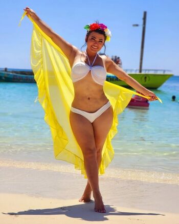 Milagro Flores