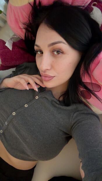 Milagros Solodujin