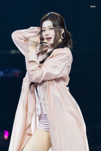 Minatozaki Sana