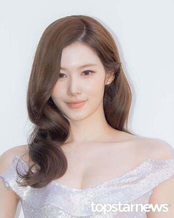 Minatozaki Sana