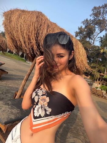 Mouni Roy