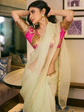 Mouni Roy