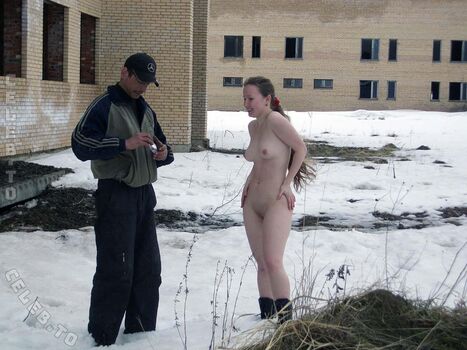 Nackt In Russland
