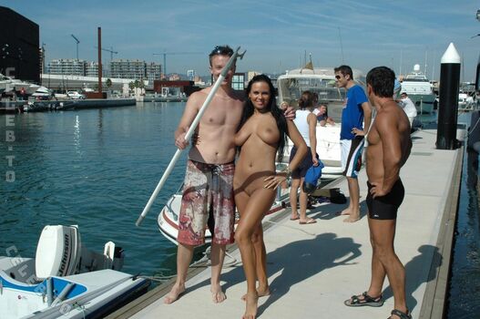 Nackt In Russland