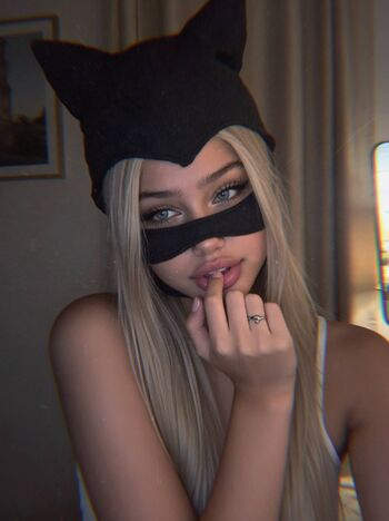 Naomi Aiello