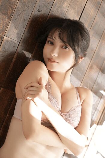 Nashiko Momotsuki