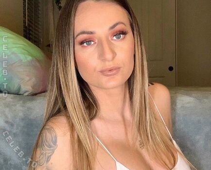 Natasha Starr