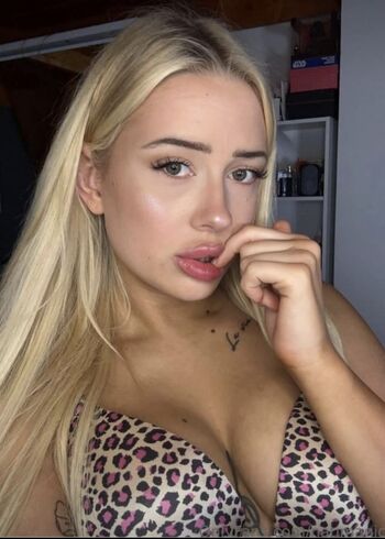 Full leaked Natimagical private onlyfans photo