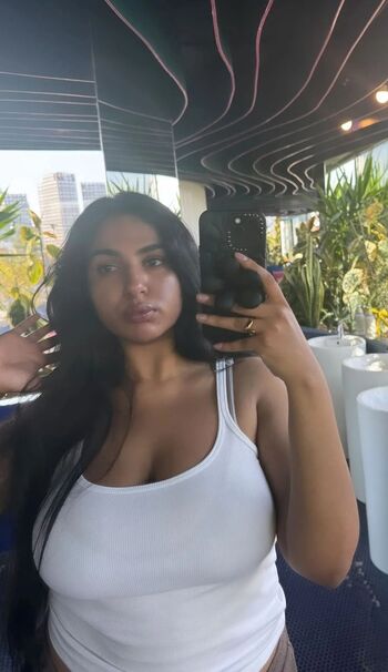 Full leaked Mariane saint/ private onlyfans photo