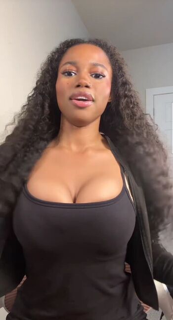 Niara Asantewa
