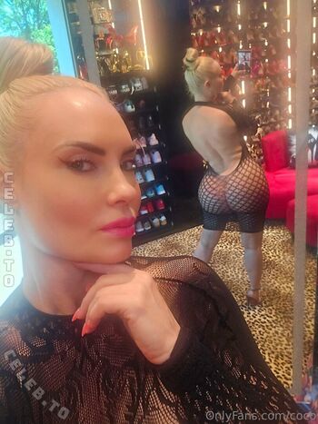 Nicole 