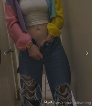 Nikki Jabs