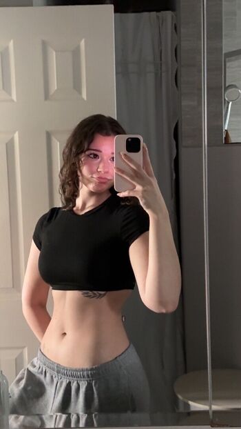 Nikki Woods