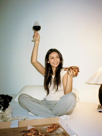 Nina Dobrev