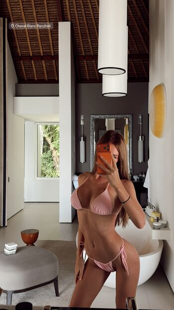 Full leaked Olya abramovich private onlyfans photo