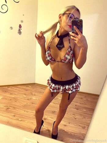 onlyfansllmodels