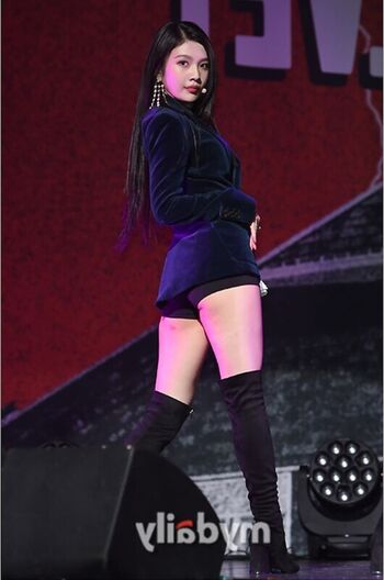 Park Soo-young