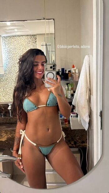Paula Nobre