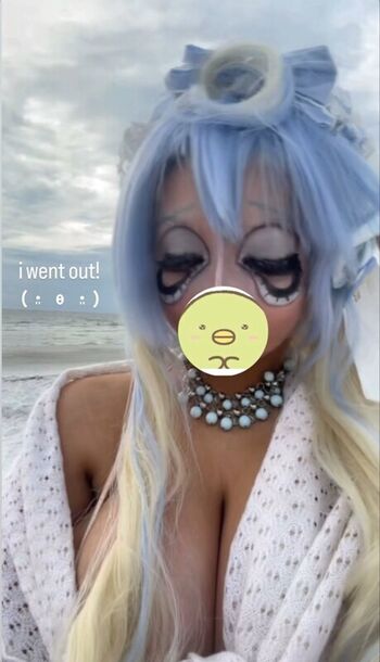 Full leaked Penchiko private onlyfans photo