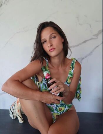 Full leaked Queenie chuppy/ private onlyfans photo