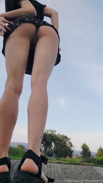 pure_carlyy