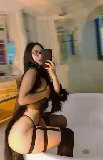 俏妞qiaoniuTT