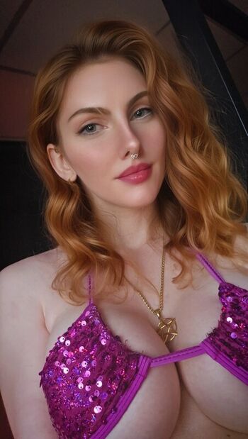 Rainia Belle