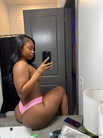 realkeylamarie