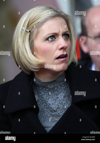 Rebecca Lowe