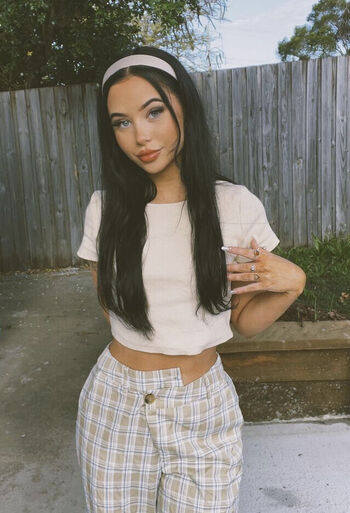 Rhianna Reid