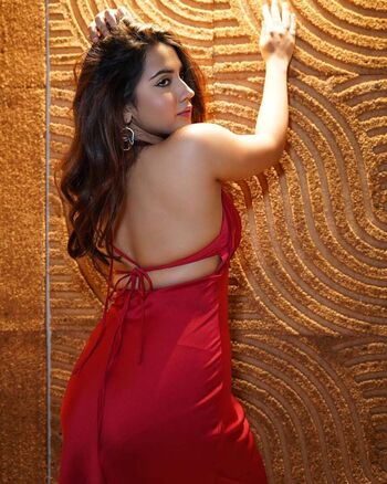 Roshni Walia