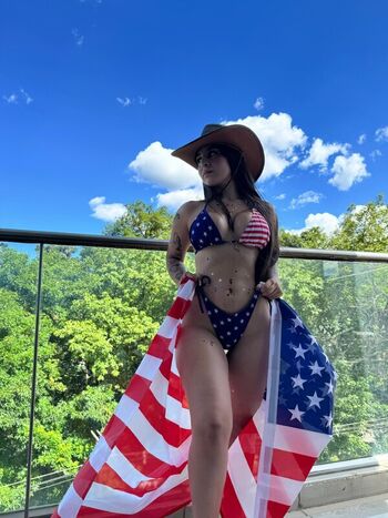 Roxanne Gomez