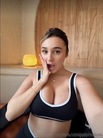 Sabrinaluvx