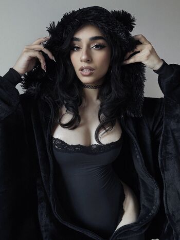 Saira Rose