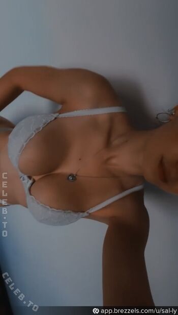 Sally__776
