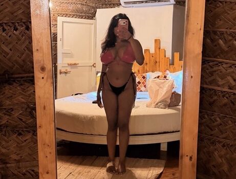 Samantha Paul