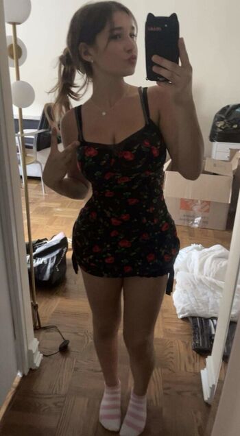 Full leaked Sara dobrik private onlyfans photo