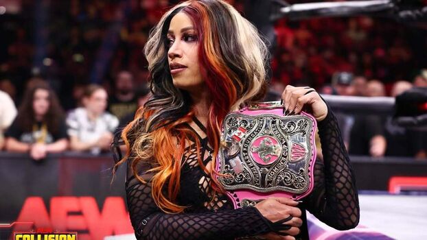 Sasha Banks