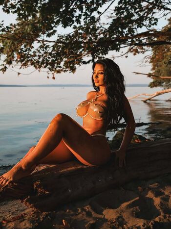 Savannah Hornbuckle