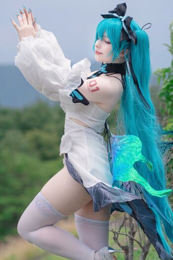 Saya Scarlet