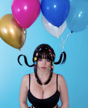 Full leaked Serinide private onlyfans photo