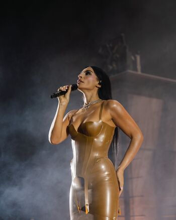 sevdaliza