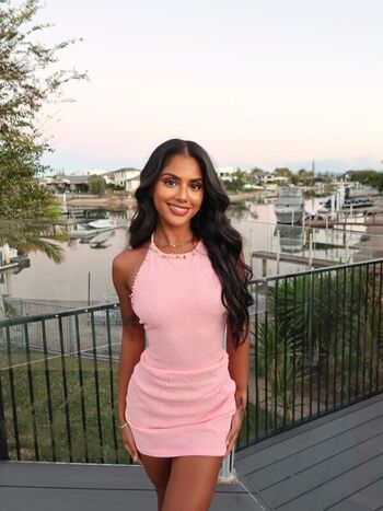 Shaniya Nisha