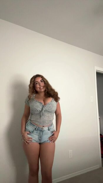 Full leaked Jordan bunniie/ private onlyfans photo