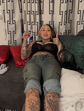 Split_tongue_bri