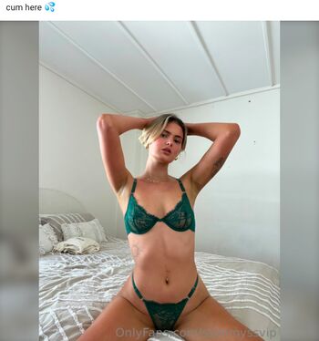 Ssimmyssvip Simone Strickland