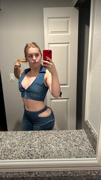 Full leaked Summerroselive private onlyfans photo