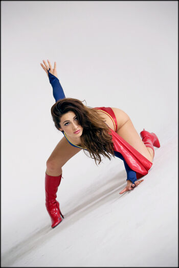 Superheroines