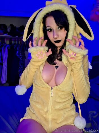 sxycatxxx